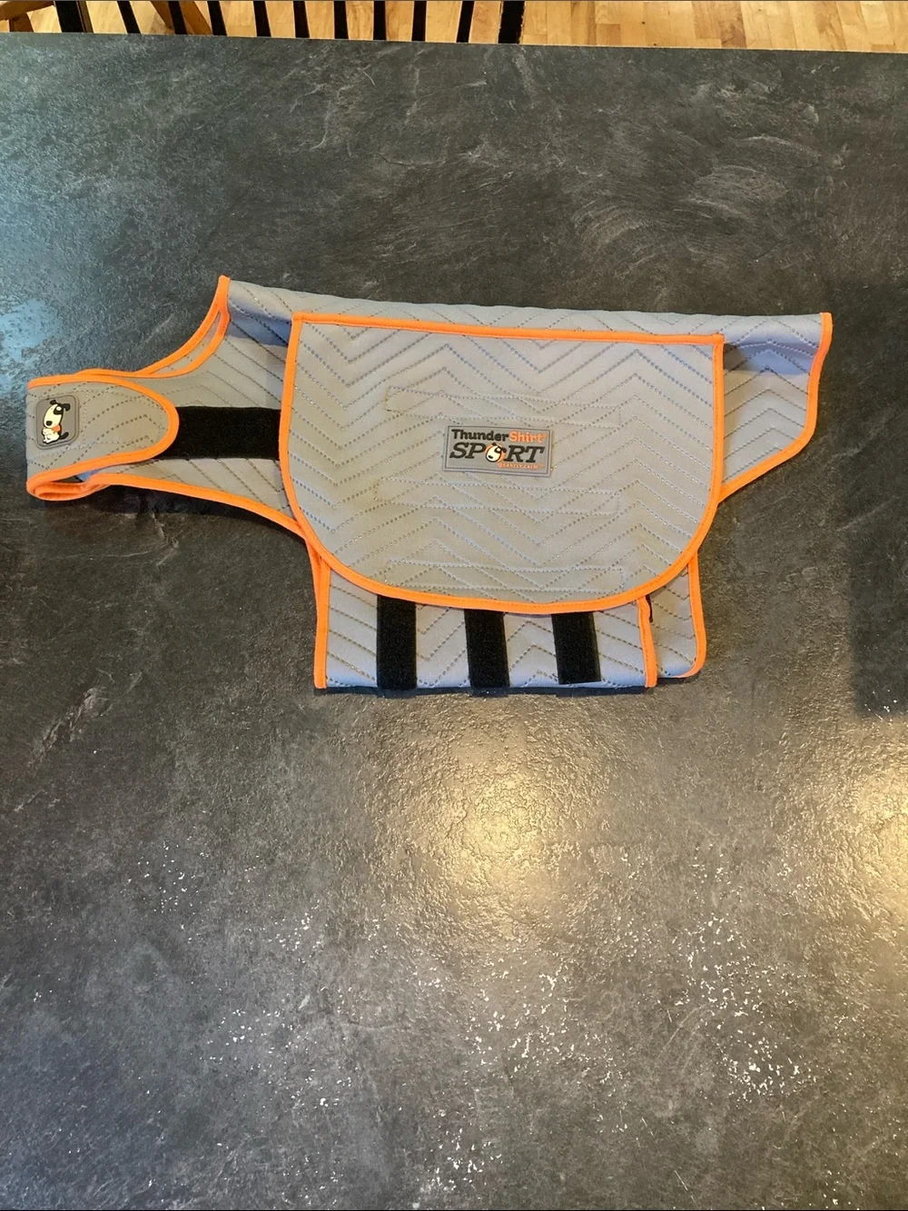 Dogs Thunder Shirt Sport Insanely Calm gray orange vest size L